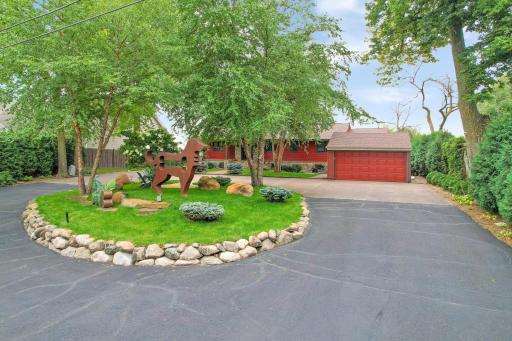 6631 N Shore Trail N, Forest Lake, MN 55025