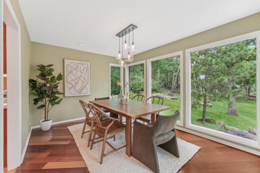 2404 Sherwood Hills Road, Minnetonka, MN 55305