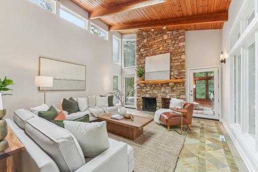 2404 Sherwood Hills Road, Minnetonka, MN 55305