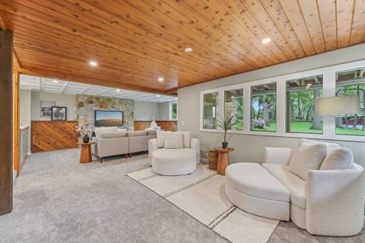 2404 Sherwood Hills Road, Minnetonka, MN 55305