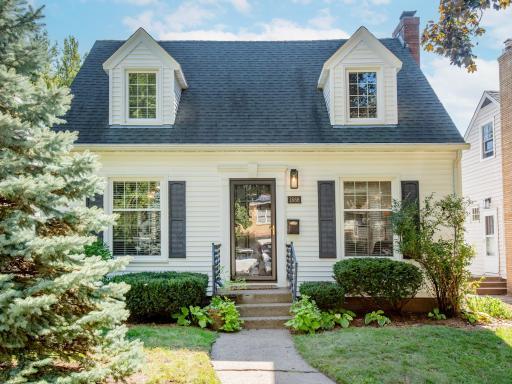 1886 Rome Avenue, Saint Paul, MN 55116