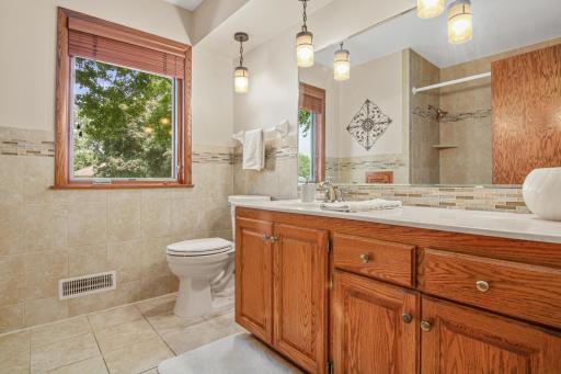 Completely remodeled main floor bathroom--the tub had NEVER been used!