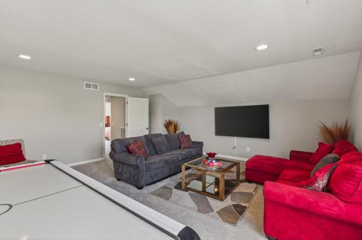 16531 Territorial Trail, Maple Grove, MN 55369