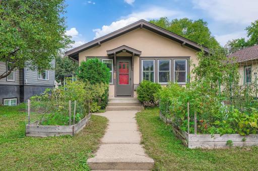 3121 34th Ave S - Web Quality - 003 - 03 Exterior Front.jpg