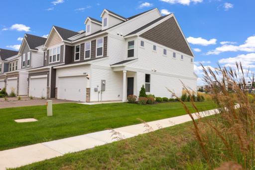 2585 Paddock Path, Shakopee, MN 55379