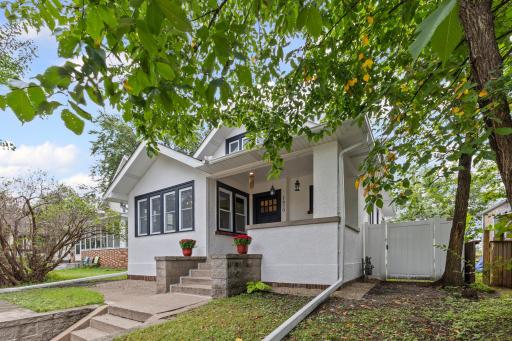 1470 Sherburne Avenue, Saint Paul, MN 55104