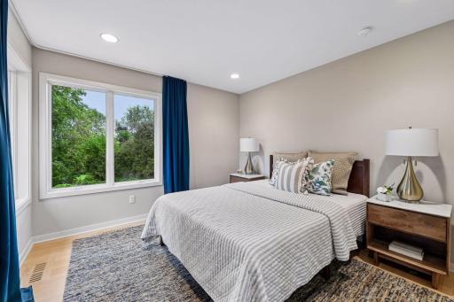 2323 Huntington Point Road W, Wayzata, MN 55391