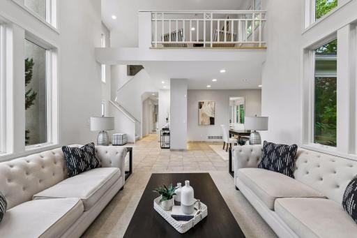 2323 Huntington Point Road W, Wayzata, MN 55391