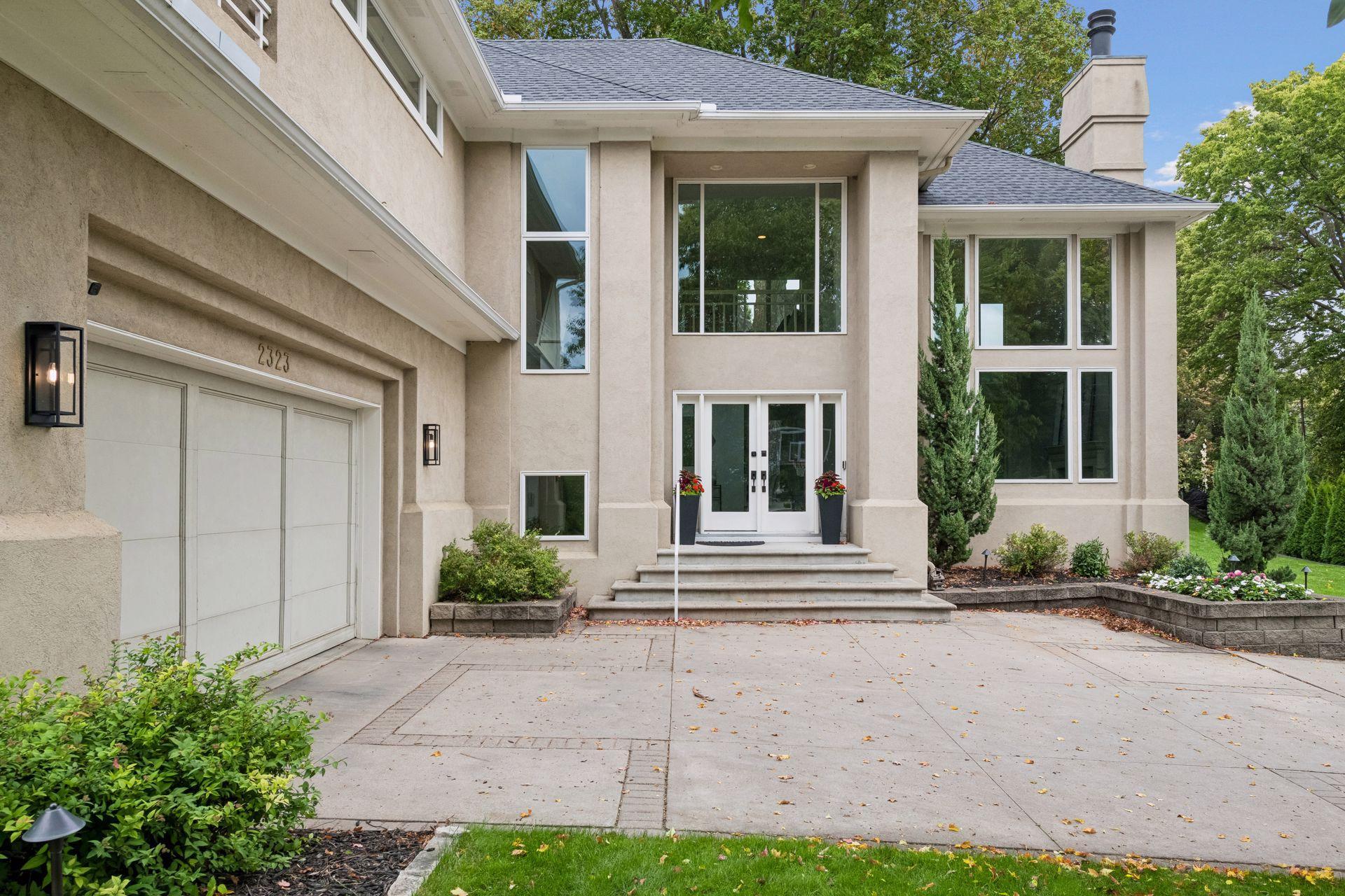 Property photo for 2323 Huntington Point Road W, Wayzata, MN 55391