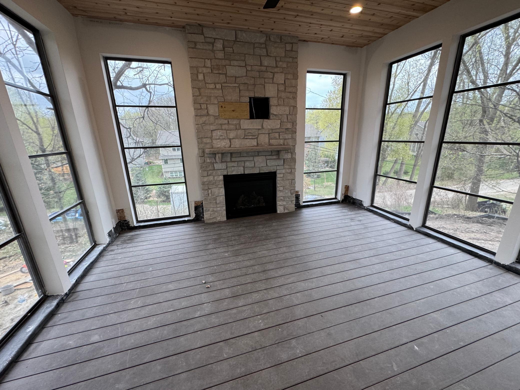 3 season main level porch