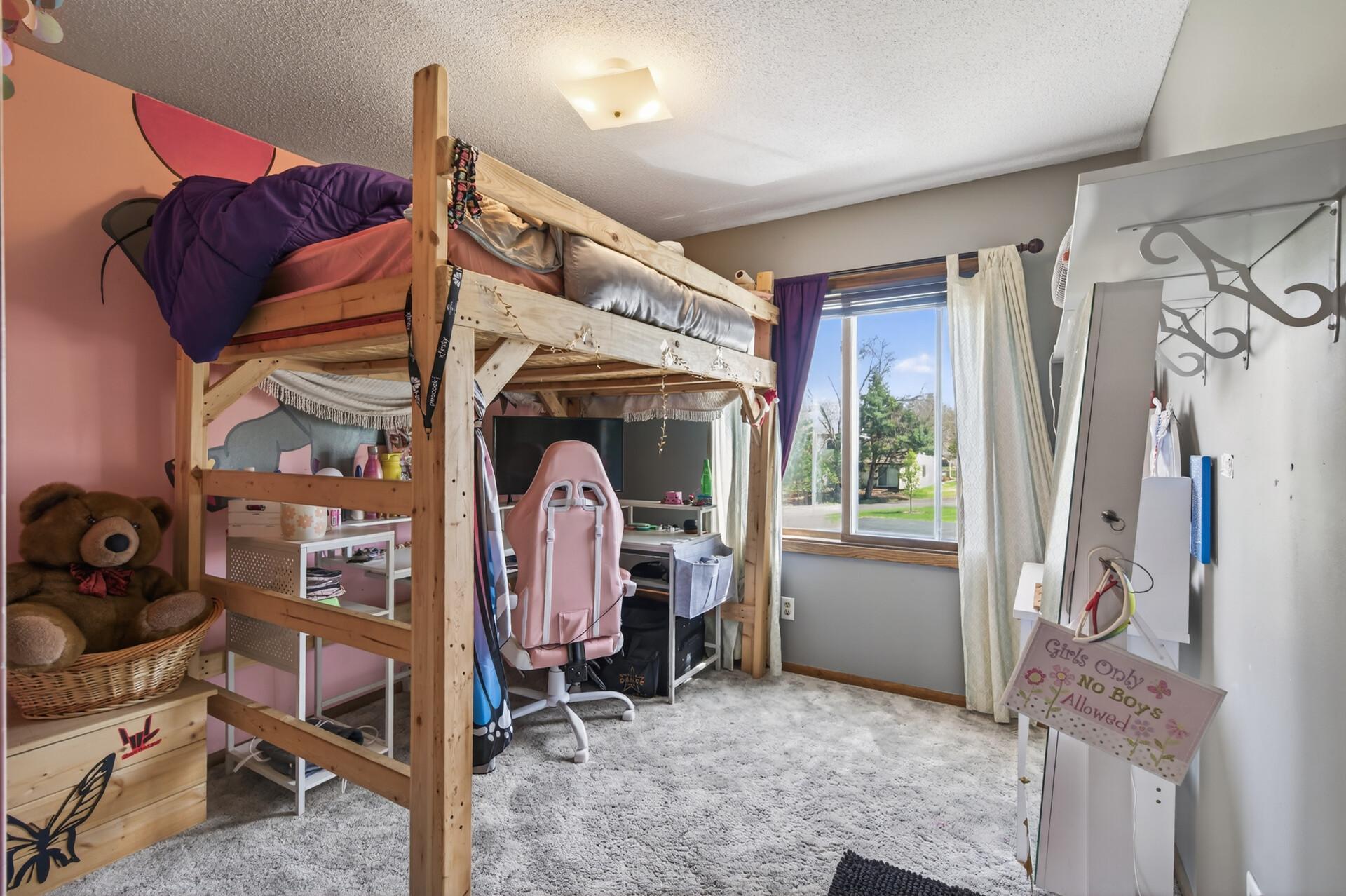 2nd Upper level Bedroom