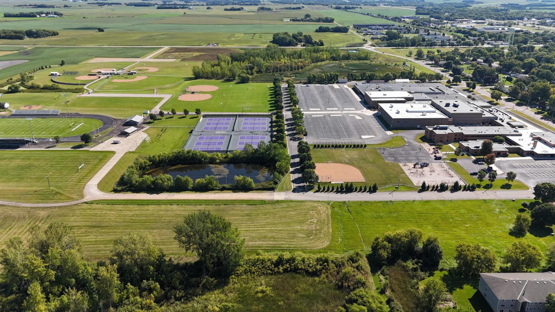 1801 Pryor Ave N thumbnail_DJI_20250907110510_0185_D.jpg