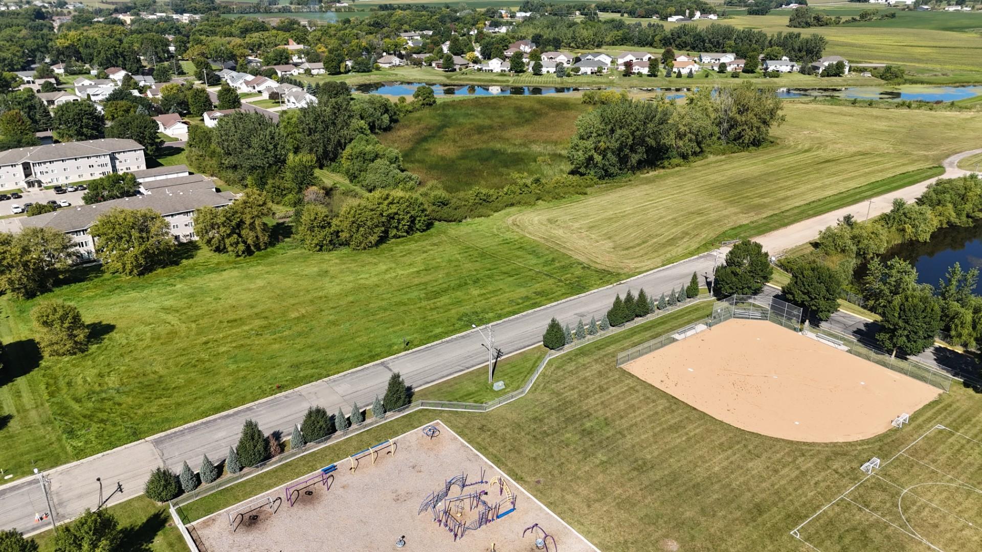 1801 Pryor Ave N thumbnail_DJI_20250907110738_0189_D.jpg