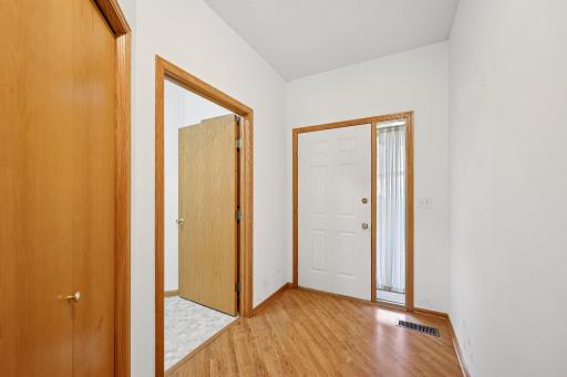 40-web-or-mls-Wyldwood Ln-S1809-029.jpg
