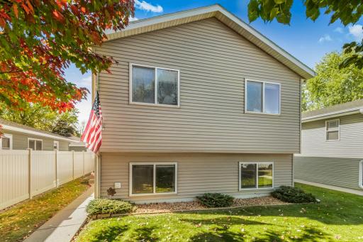 1043 35th Avenue N, Saint Cloud, MN 56303