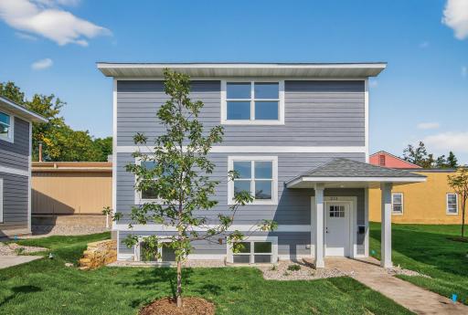 215 N Walnut Street, Chaska, MN 55318