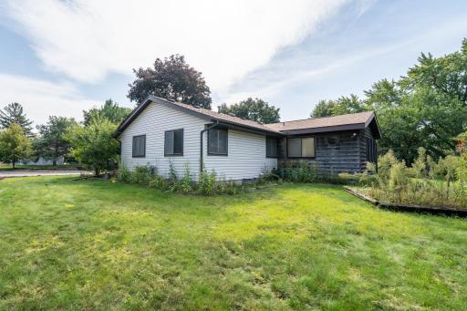 Corner lot in a very quiet neighborhood. Sidewalks, curbs and gutter. You are only 5 minutes from shopping, and the quick drive to Cedar Ave. The location is fantastic!