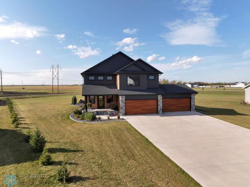 3926 50th Street N, Reiles Acres, ND 58102