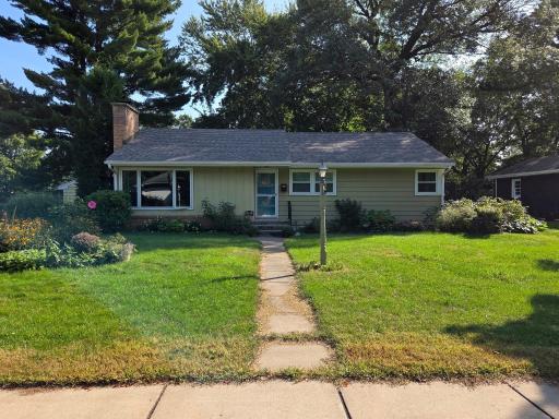 3916 Hampshire Avenue N, Minneapolis, MN 55427