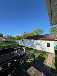 96 7th St SW May ext deck gar.jpeg