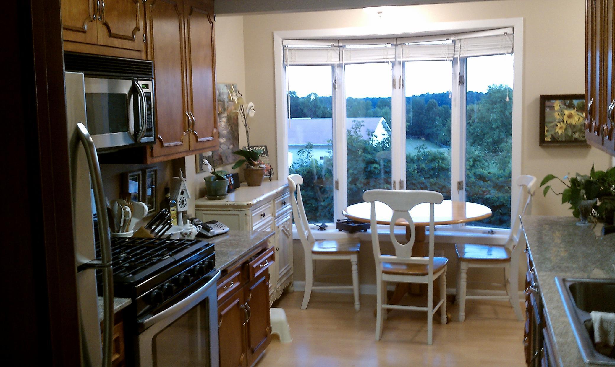 Guest House kitchen dining.jpg