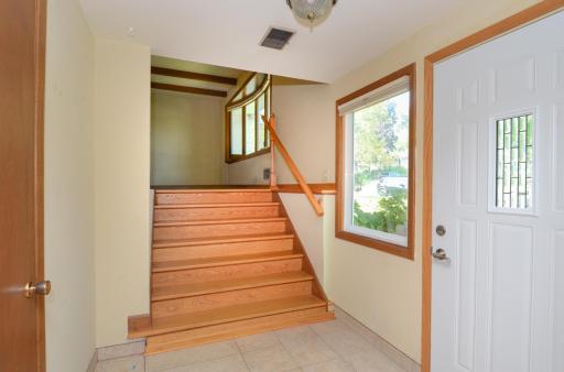 1651 Sioux Boulevard, Saint Paul, MN 55112