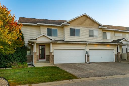 5095 Foxfield Drive NW, Rochester, MN 55901