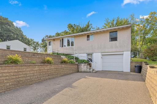 162 Summer Avenue, Saint Paul, MN 55117