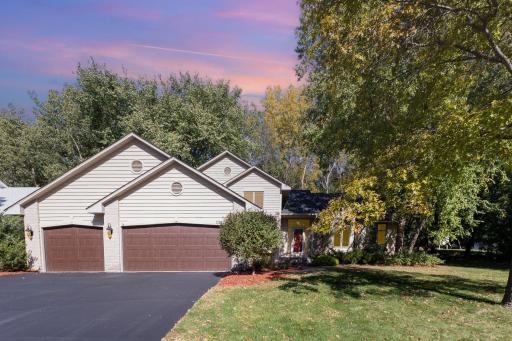 17128 Jonquil Avenue, Lakeville, MN 55044