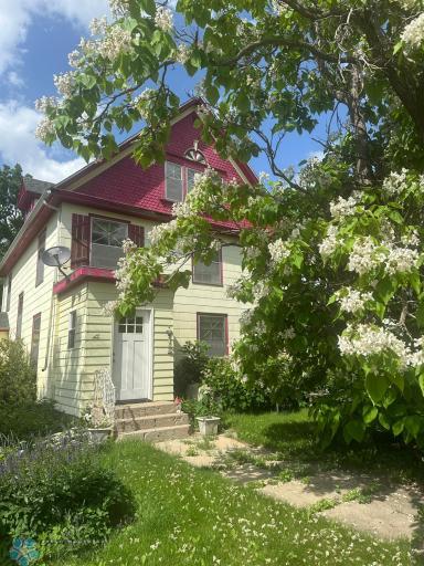 213 2nd Avenue SE, Pelican Rapids, MN 56572