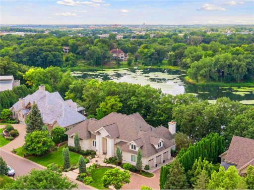 6314 Mcintyre Point, Minneapolis, MN 55439