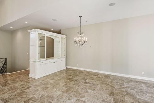 6314 Mcintyre Point, Minneapolis, MN 55439