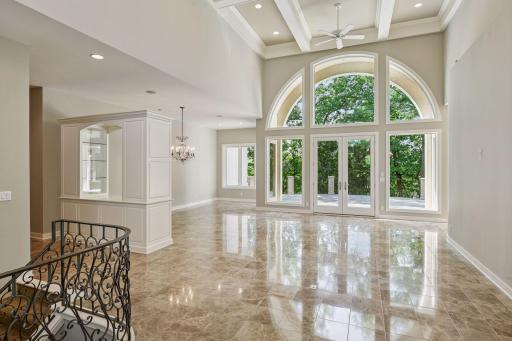 6314 Mcintyre Point, Minneapolis, MN 55439