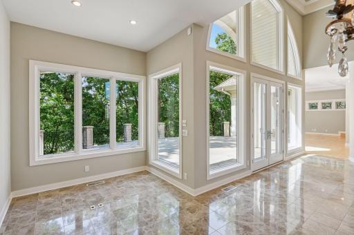 6314 Mcintyre Point, Minneapolis, MN 55439