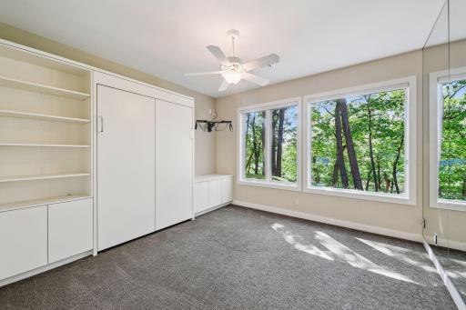 6314 Mcintyre Point, Minneapolis, MN 55439