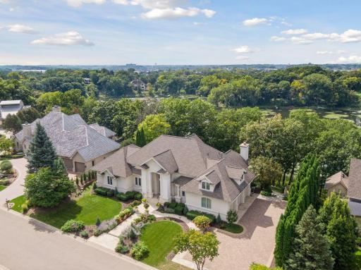 6314 Mcintyre Point, Minneapolis, MN 55439