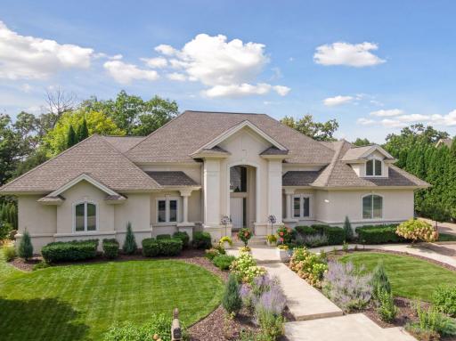 6314 Mcintyre Point, Minneapolis, MN 55439