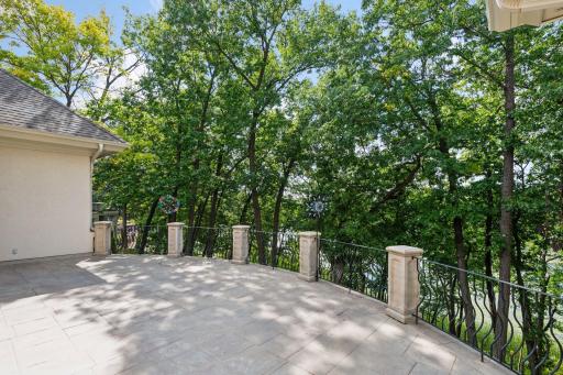 6314 Mcintyre Point, Minneapolis, MN 55439