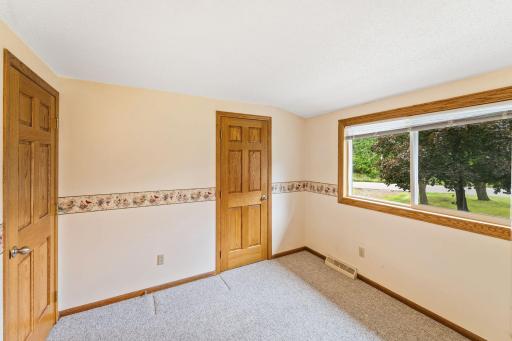 18761 261st Avenue NW, Big Lake, MN 55309