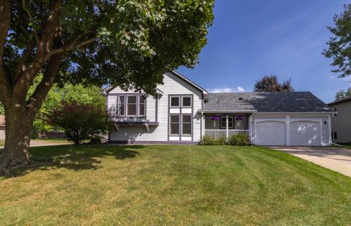 760 Dorland Road S, Saint Paul, MN 55119