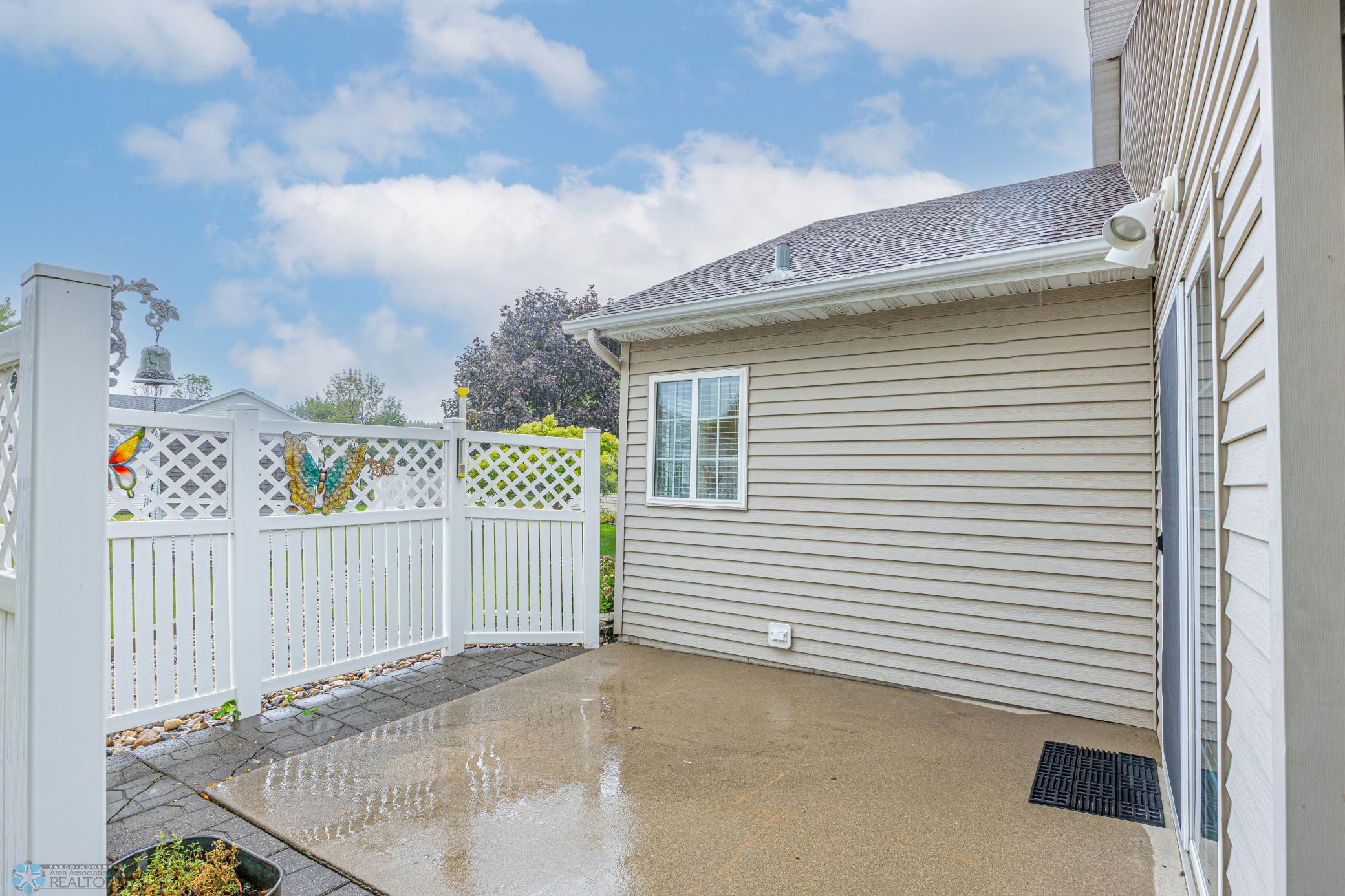 1312 34th Street Cir S, Moorhead, MN 56560-5.jpg