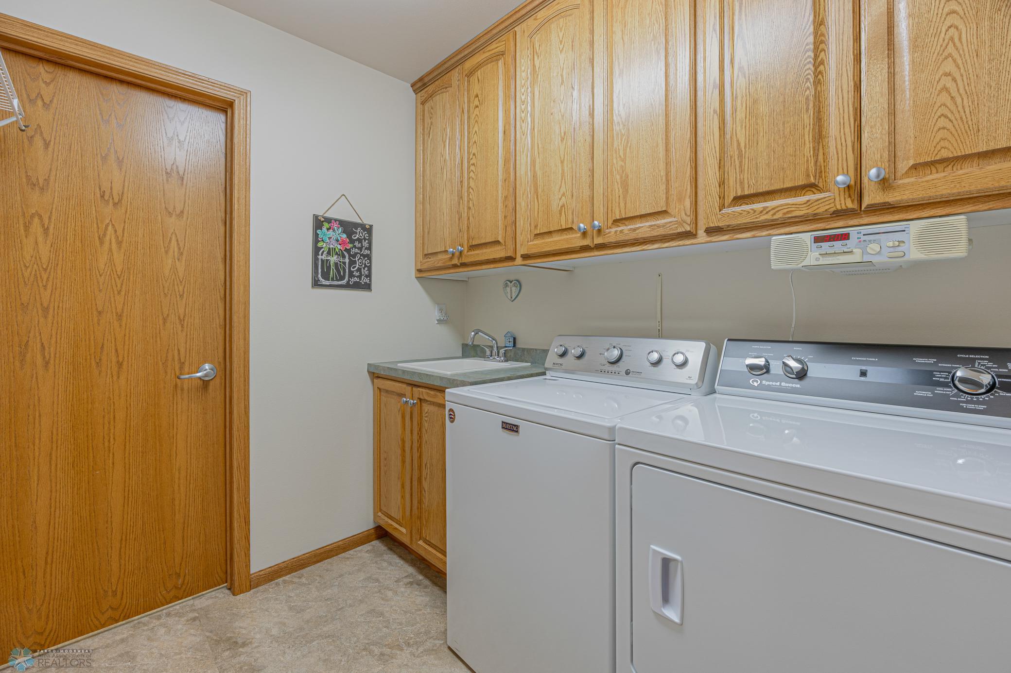 1312 34th Street Cir S, Moorhead, MN 56560 (1) (1).jpg