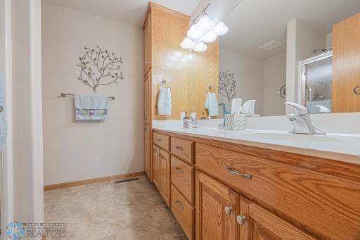 1312 34th Street Cir S, Moorhead, MN 56560-12 (1).jpg