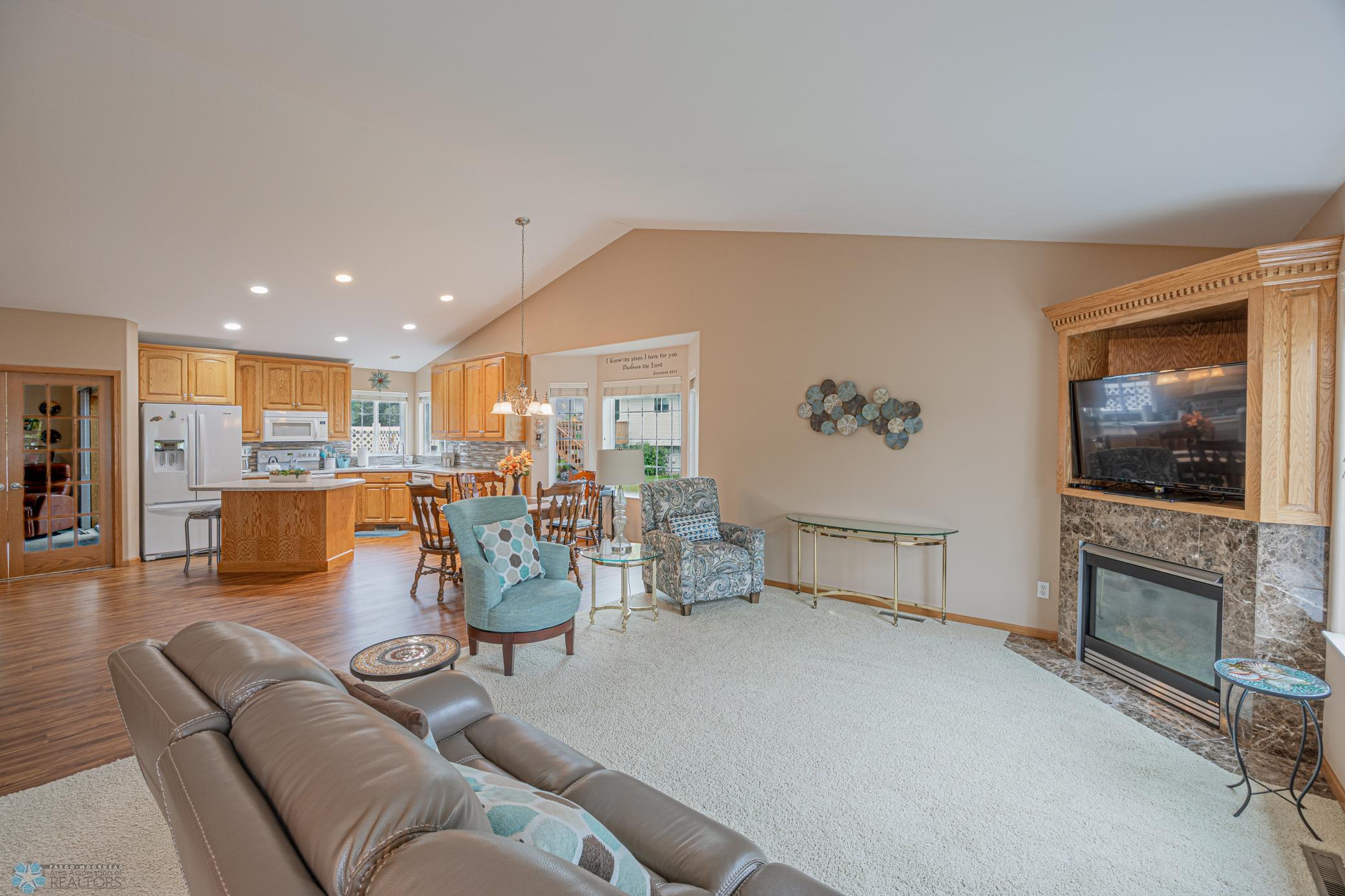 1312 34th Street Cir S, Moorhead, MN 56560-23 (1).jpg