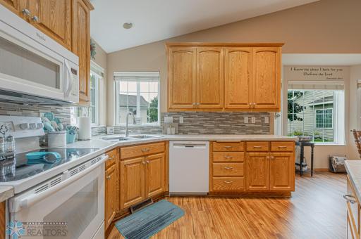 1312 34th Street Cir S, Moorhead, MN 56560-17.jpg