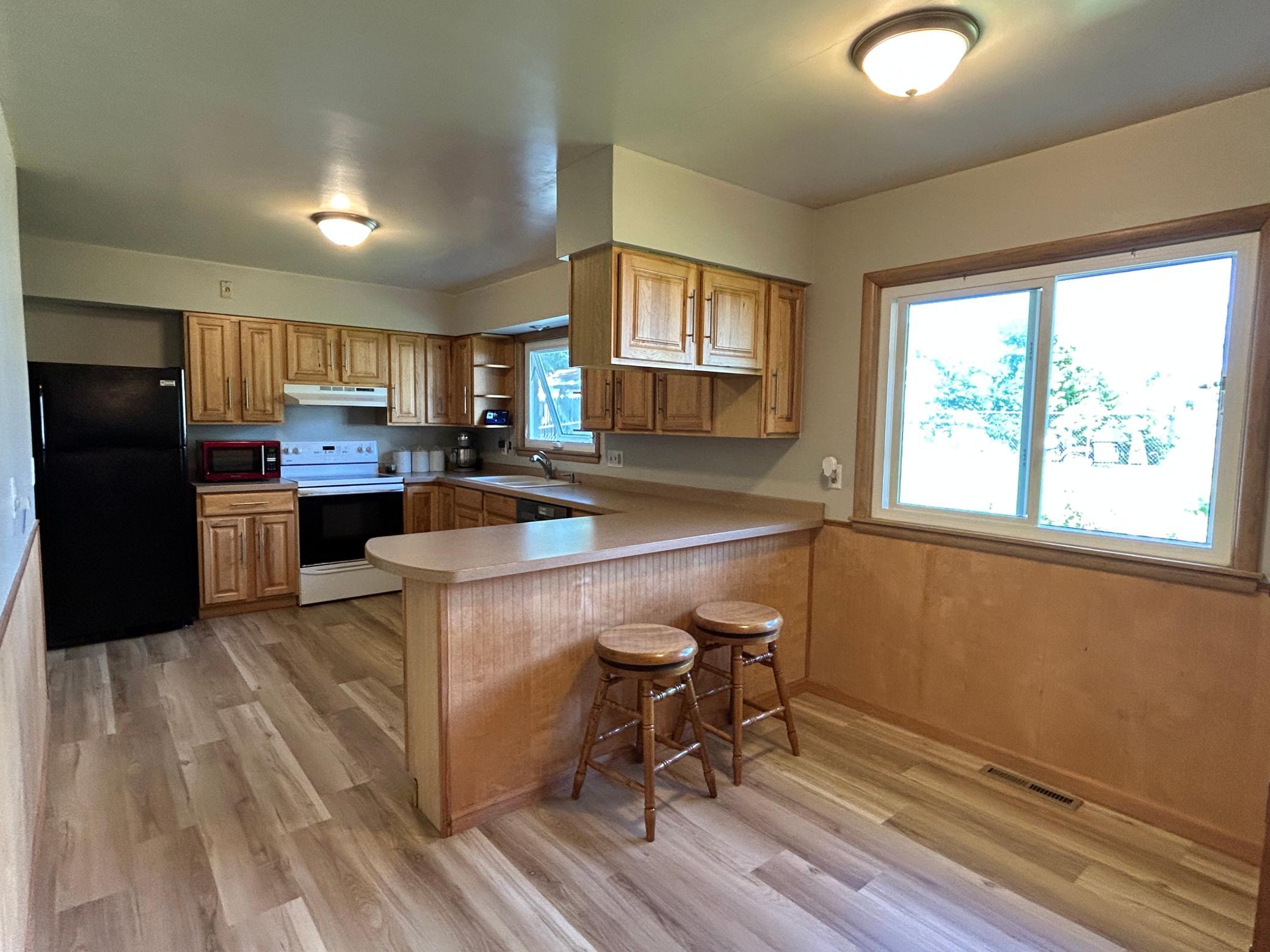 Huge Kitchen.JPG