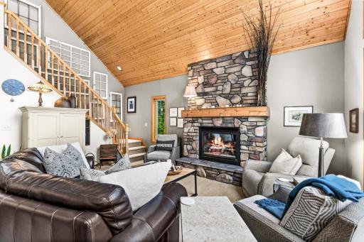 4074 County Road 13, Barnum, MN 55707