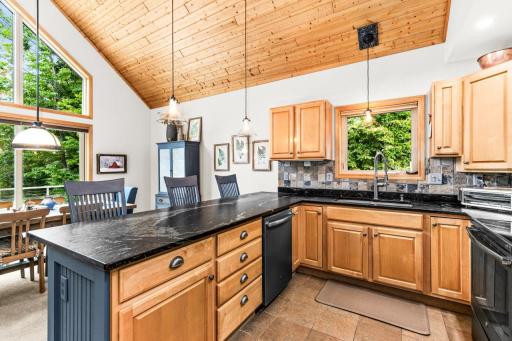 4074 County Road 13, Barnum, MN 55707