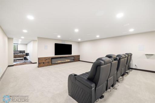 6023 Wildflower Drive S, Fargo, ND 58104