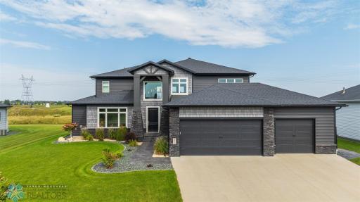 6023 Wildflower Drive S, Fargo, ND 58104